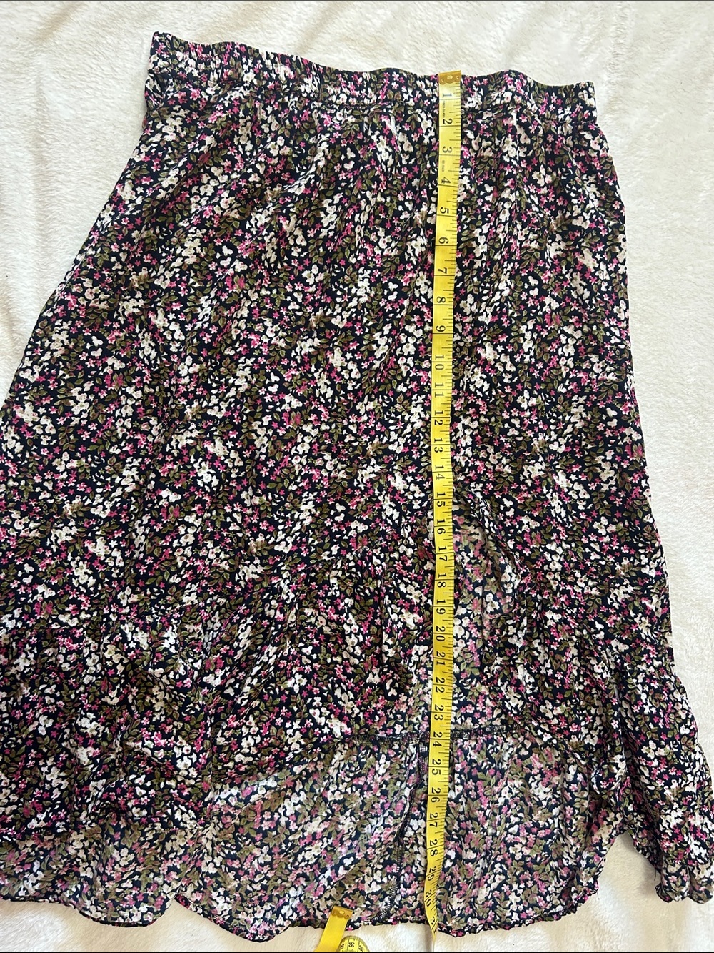 Ardene Floral Ruffle Skirt Size L Asymmetrical Boho Summer Preloved - Picture 9 of 10